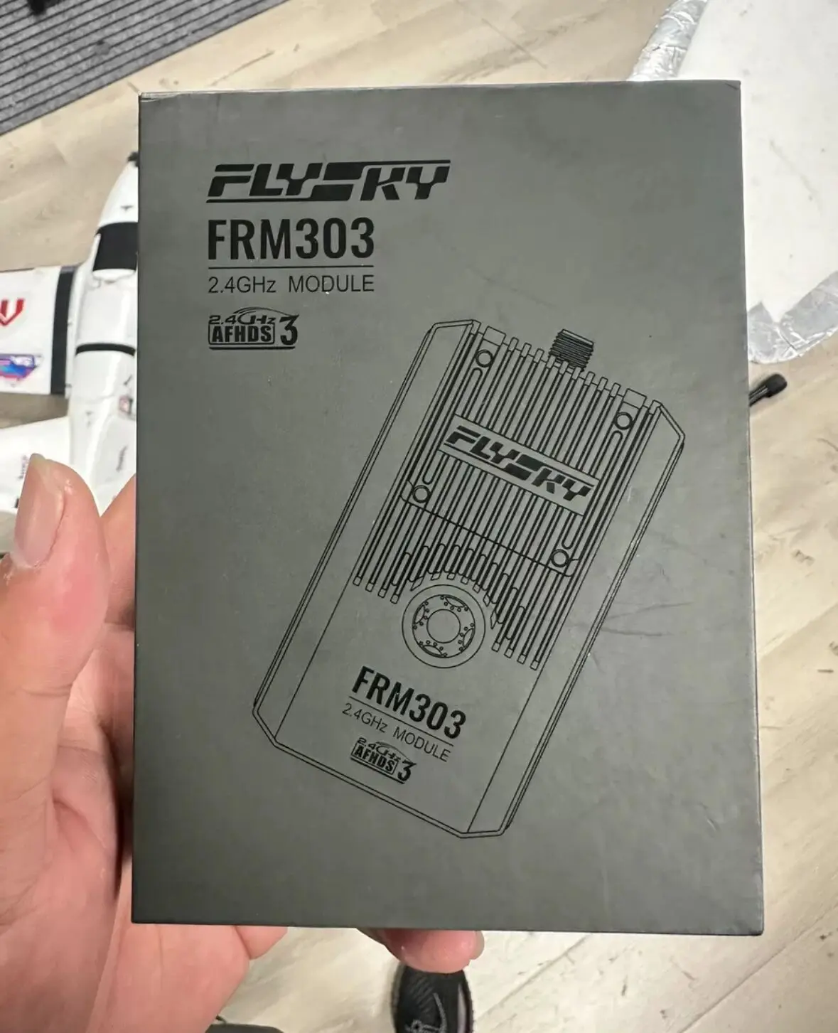Módulo Transmisor RF FlySky FR - Flysky El18 Radio Transmitter reseña y precio